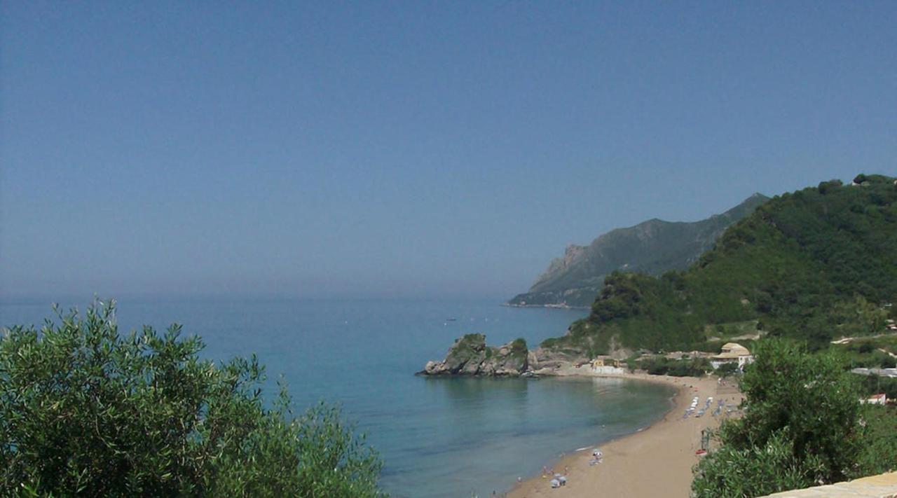 Luxury Loft Apartment With Pool - Pelekas Beach, Corfu Exterior photo